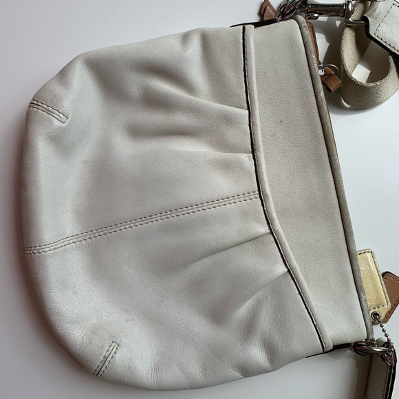 Coach white leather messenger crossbody bag - Picture 4 of 6